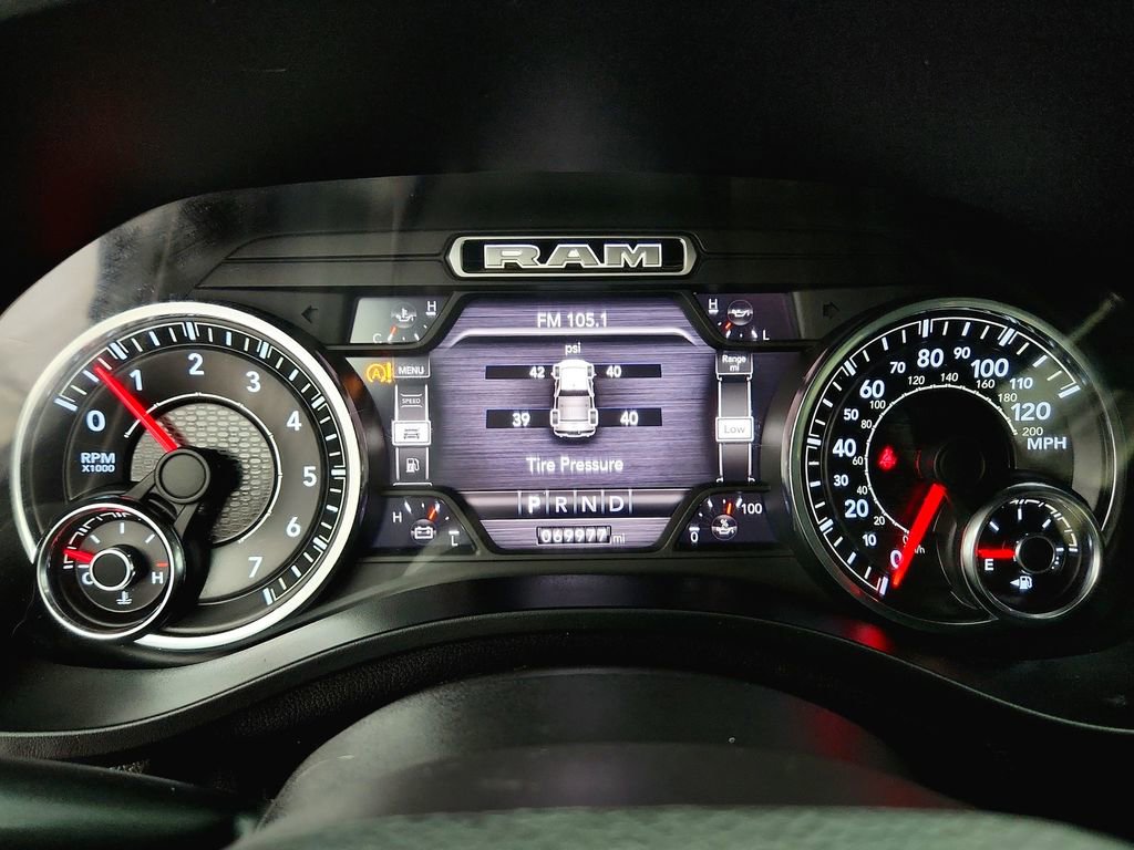 Used 2020 RAM 1500 Big Horn AWD/4WD image 13