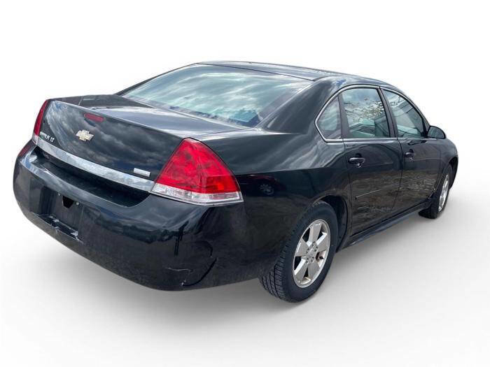 Used 2010 Chevrolet Impala LT FWD image 5