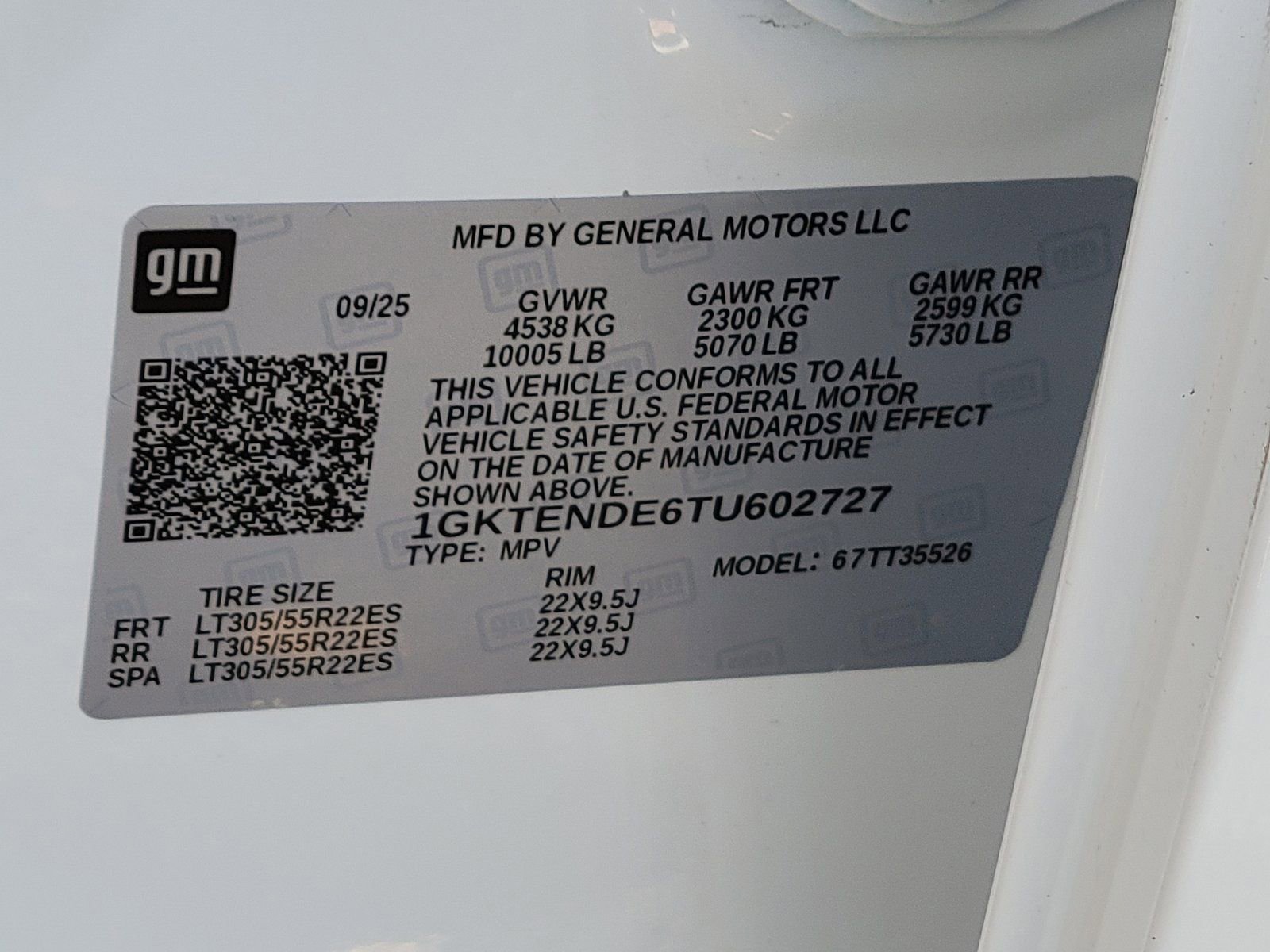 New 2026 GMC Hummer EV SUV w/ LPO, Dark Essentials Package image 13