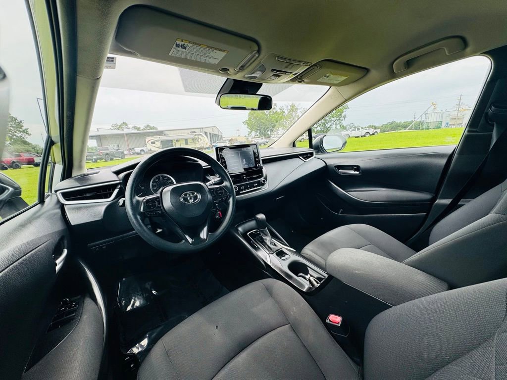 Used 2021 Toyota Corolla LE FWD image 9