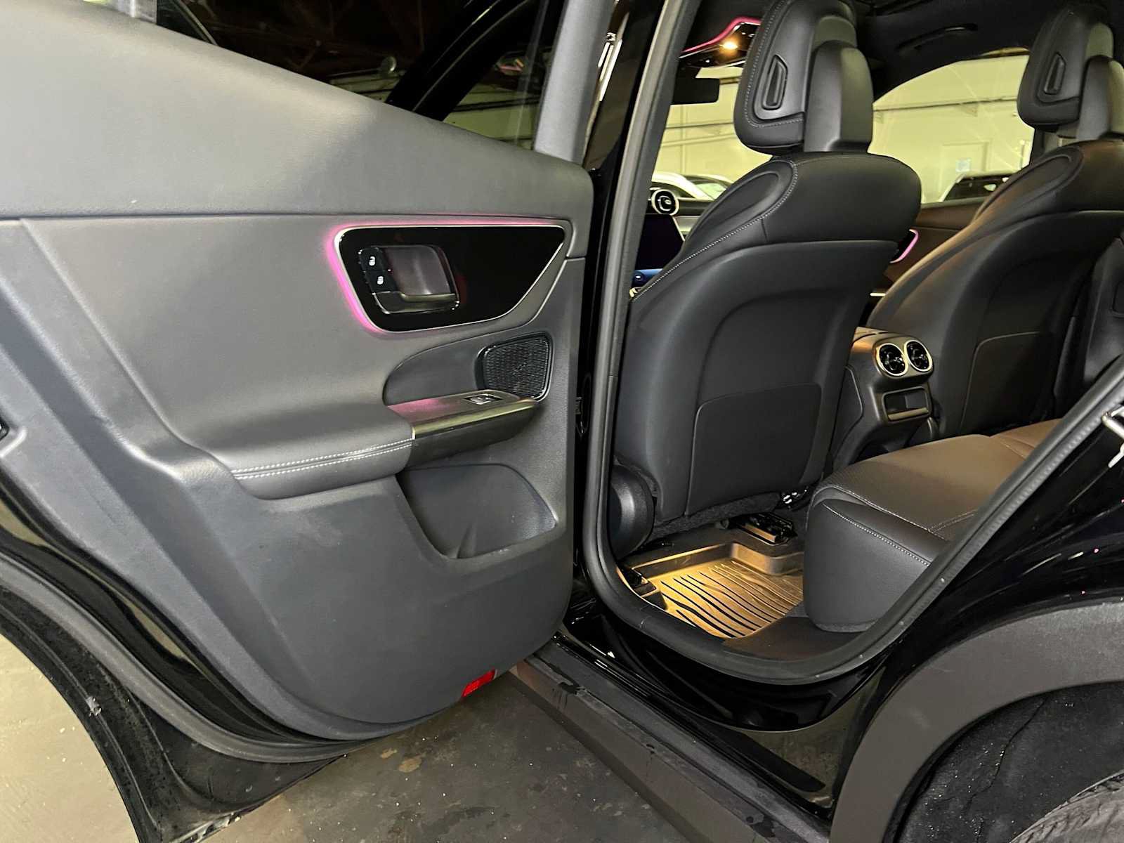 Used 2026 Mercedes-Benz GLC 300 4MATIC image 18