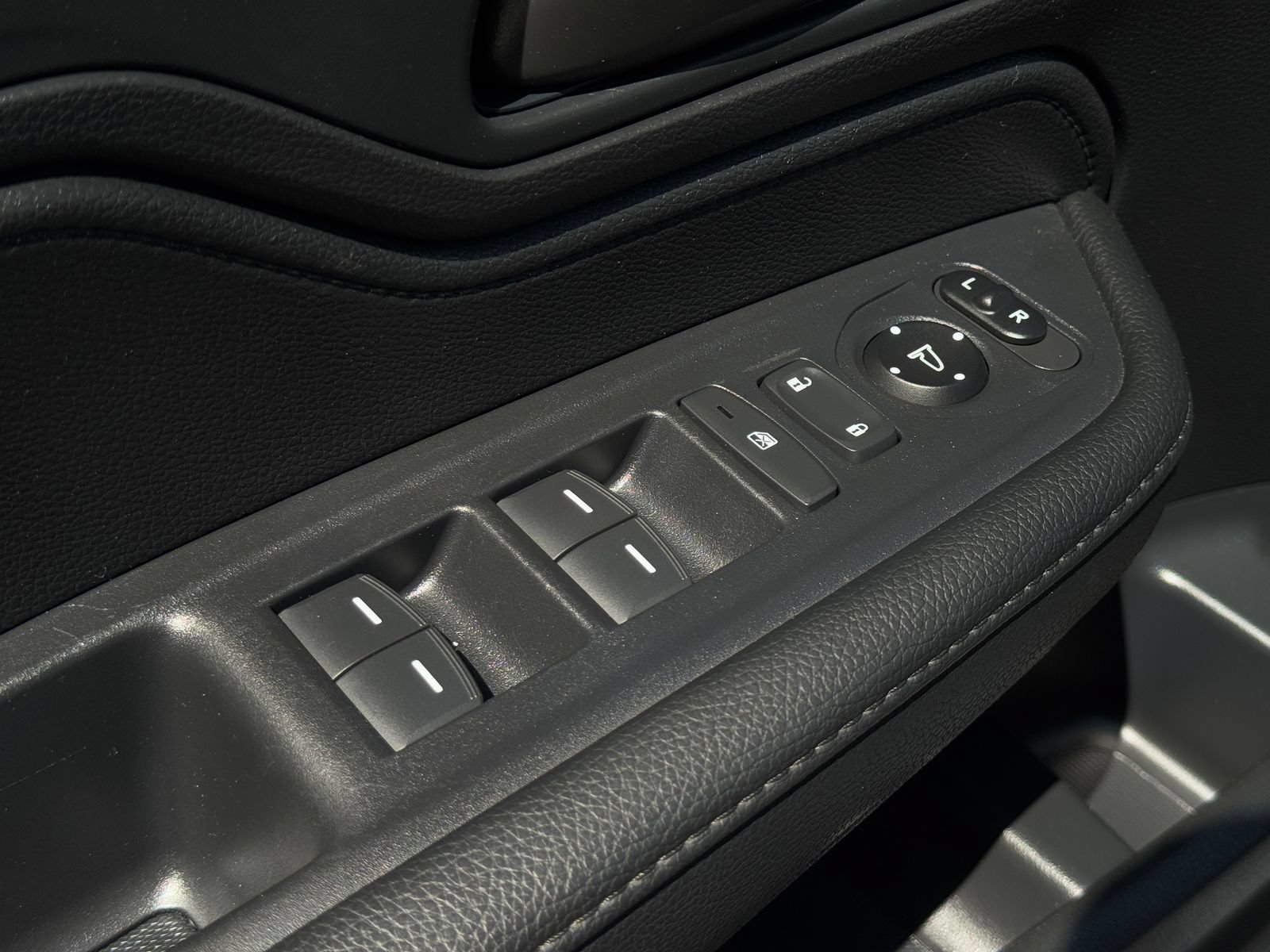 Certified 2025 Honda Odyssey Sport-L image 14