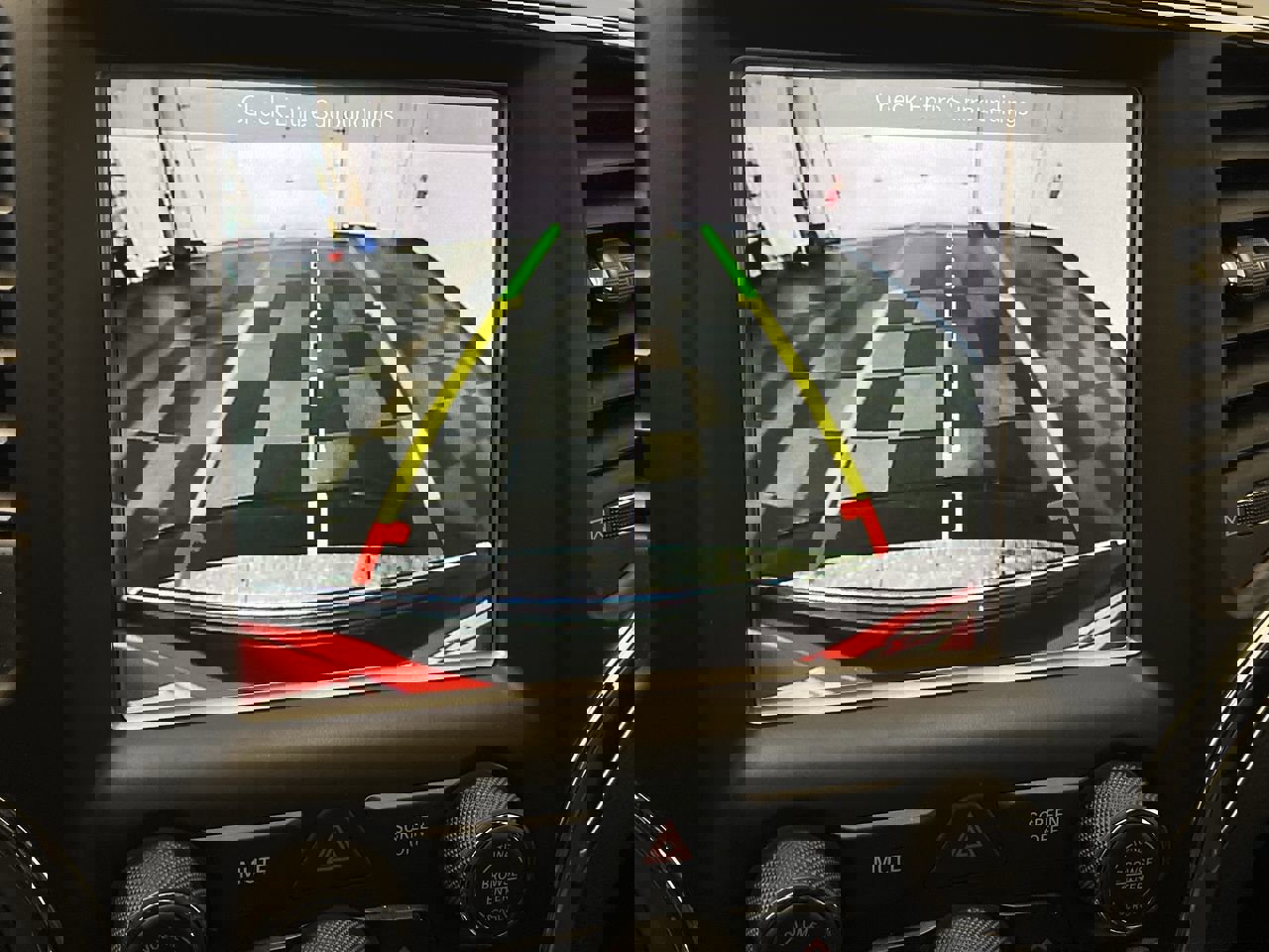 Used 2018 Jeep Grand Cherokee Limited image 6