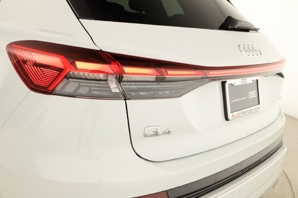 Certified 2023 Audi Q4 e-tron Premium Plus w/ Premium Plus AWD/4WD image 31