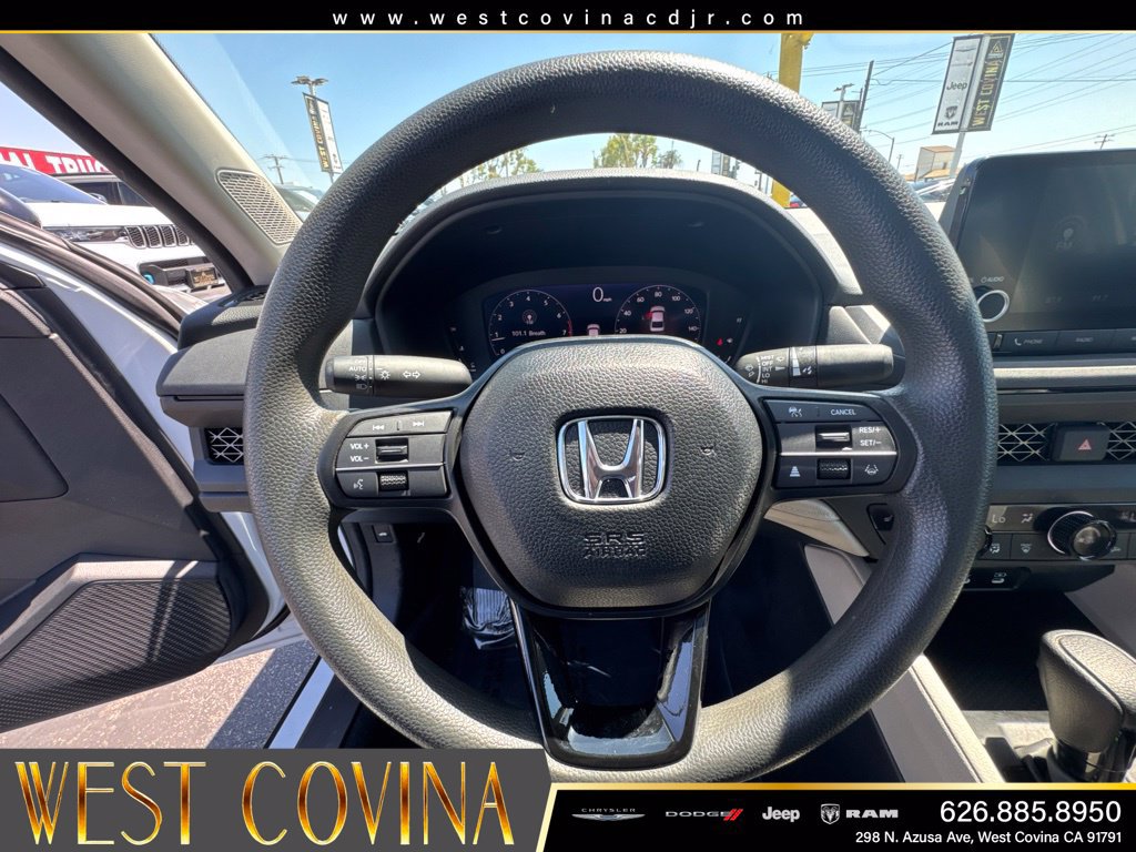 Used 2025 Honda Accord SE image 25