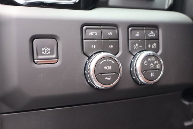 New 2026 GMC Sierra 3500 Denali Ultimate AWD/4WD image 27