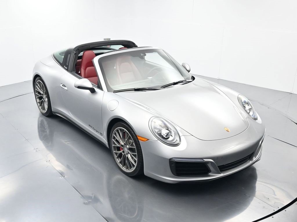 Used 2019 Porsche 911 Targa 4S image 40