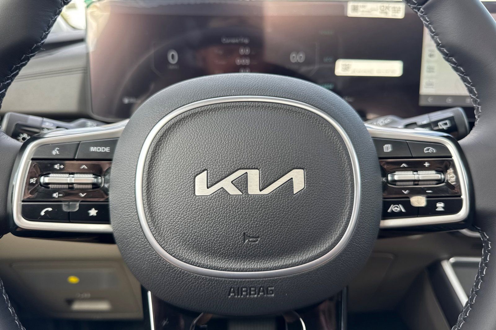 New 2026 Kia Carnival SX image 25