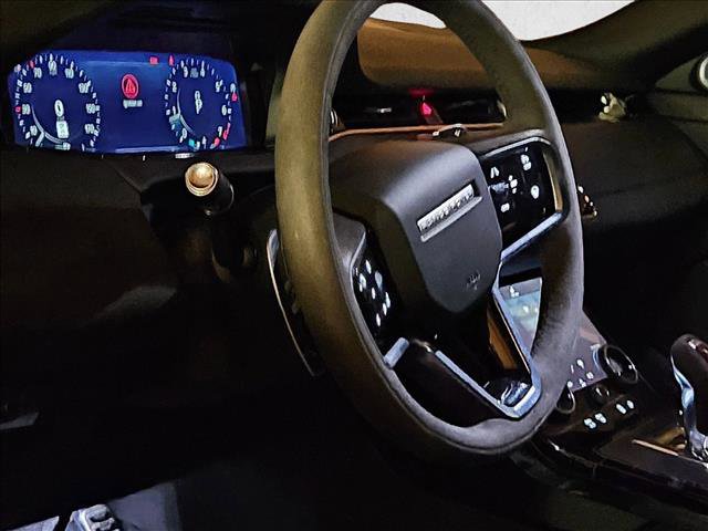 Used 2022 Land Rover Range Rover Evoque R-Dynamic SE image 7