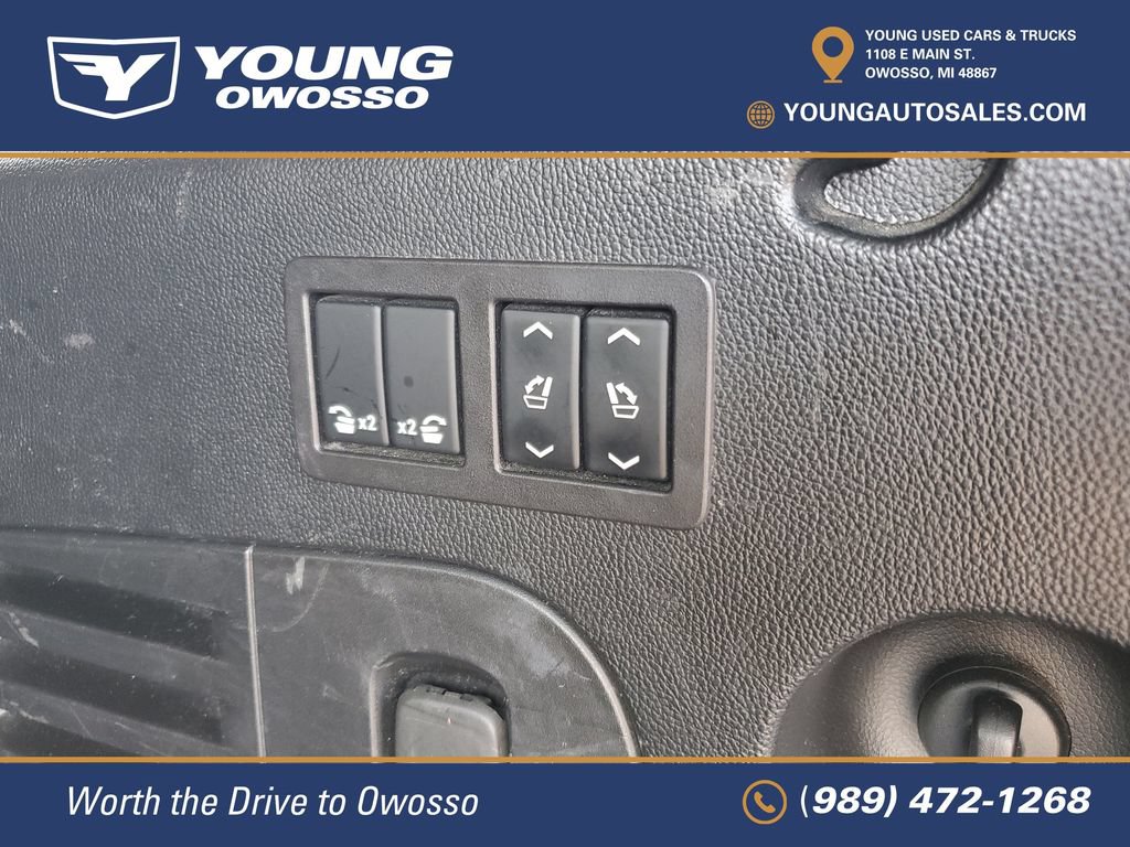 Used 2020 Chevrolet Suburban LT AWD/4WD image 34