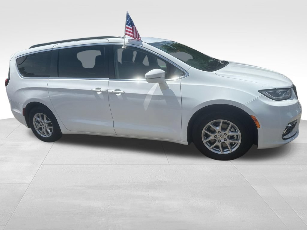 Used 2022 Chrysler Pacifica Touring-L FWD image 29