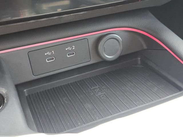 New 2026 Nissan Sentra SR w/ SR Premium Package FWD image 36