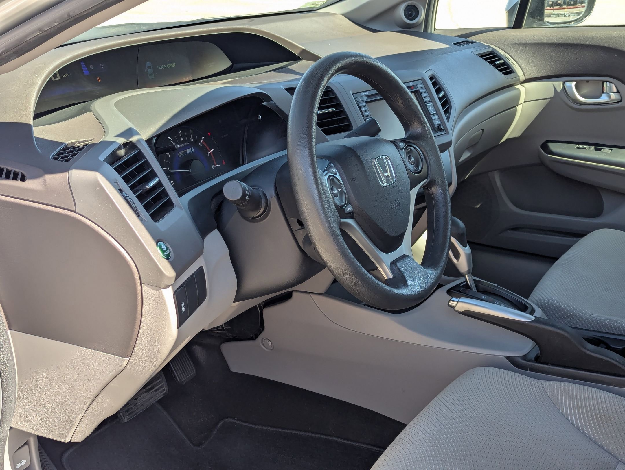 Used 2012 Honda Civic Hybrid Sedan image 8