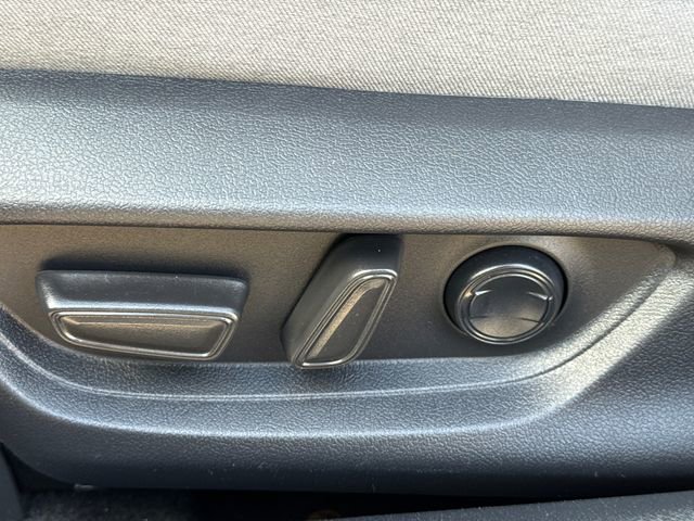 Certified 2025 Toyota Camry LE w/ Convenience Package image 20