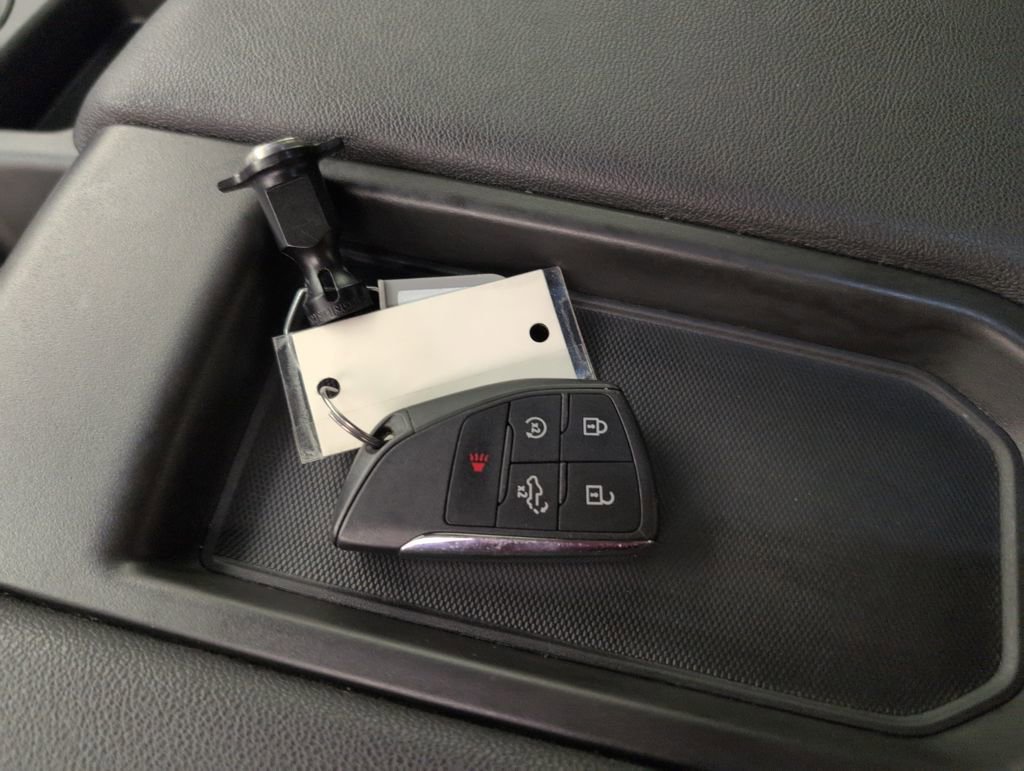 Used 2024 GMC Sierra 1500 Elevation image 40