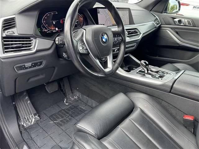 Used 2022 BMW X5 xDrive40i w/ Premium Package AWD/4WD image 14