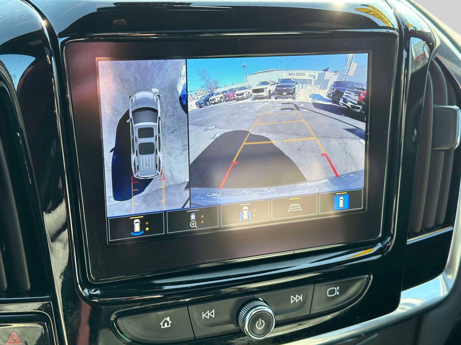 Certified 2023 Chevrolet Traverse LT w/ LT Premium Package image 31