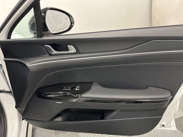 Used 2025 Kia K5 GT-Line w/ GT-Line Premium Package AWD/4WD image 34