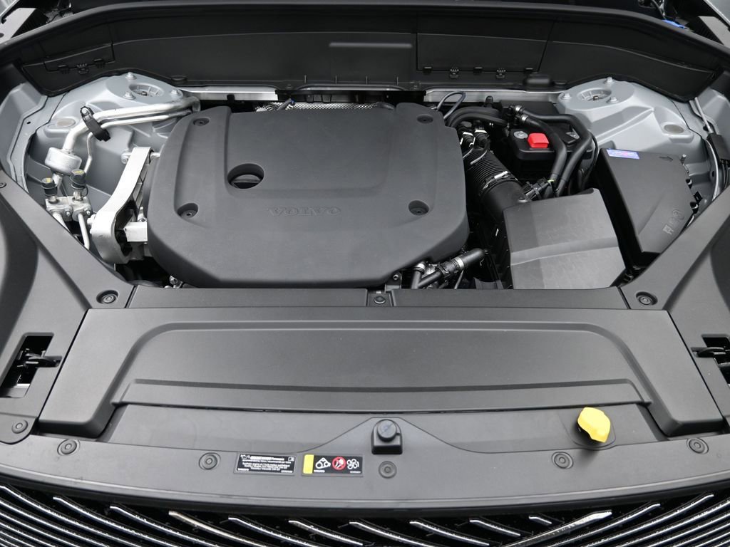 New 2026 Volvo XC90 B6 Plus w/ Protection Package Premier image 13