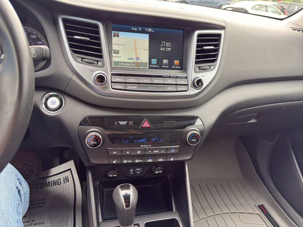 Used 2017 Hyundai Tucson Limited w/ Cargo Package AWD/4WD image 18