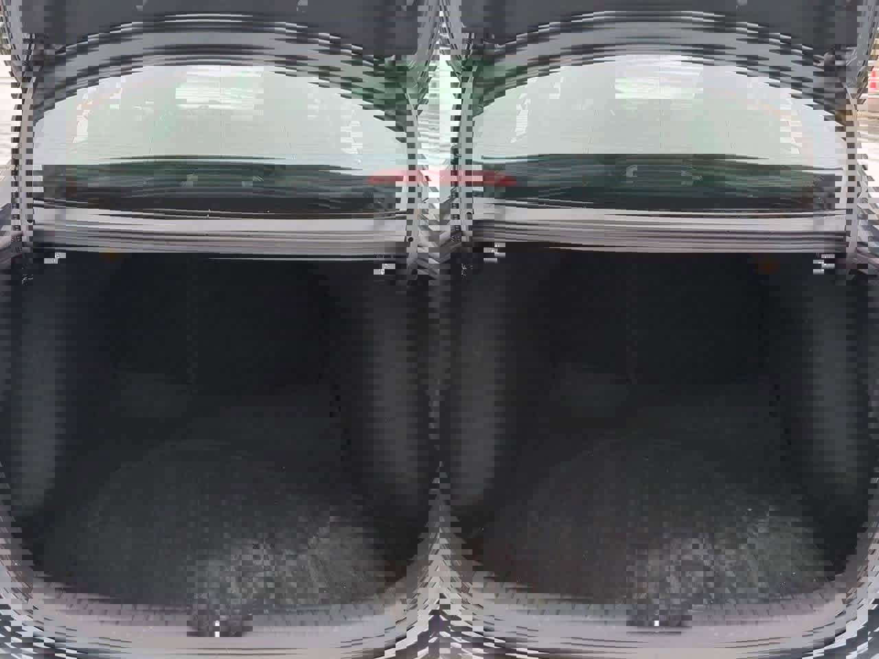 Used 2022 Kia Forte LXS image 30