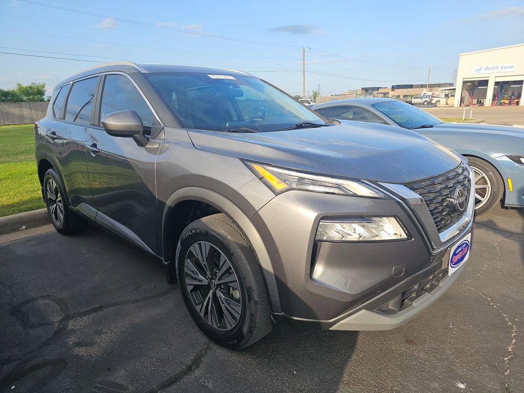 Used 2023 Nissan Rogue SV w/ SV Premium B Package