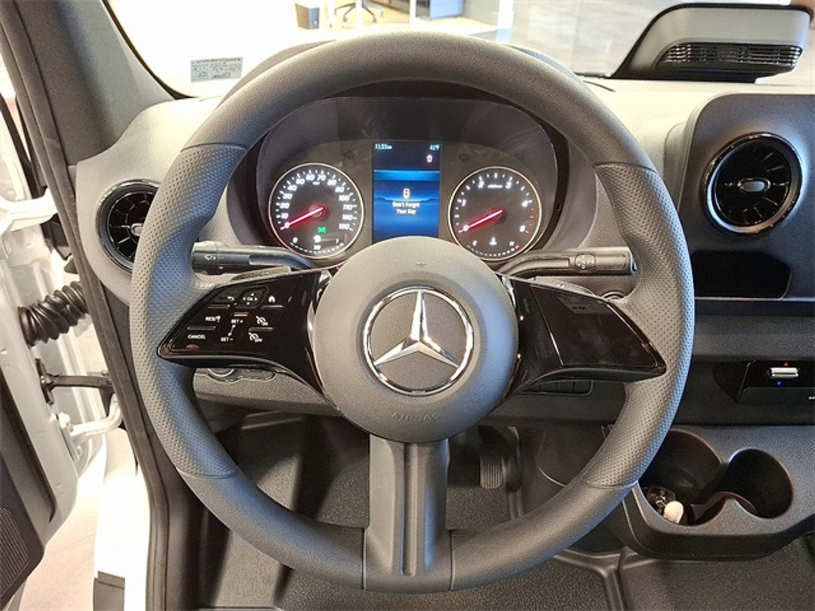 New 2026 Mercedes-Benz Sprinter 2500 image 12