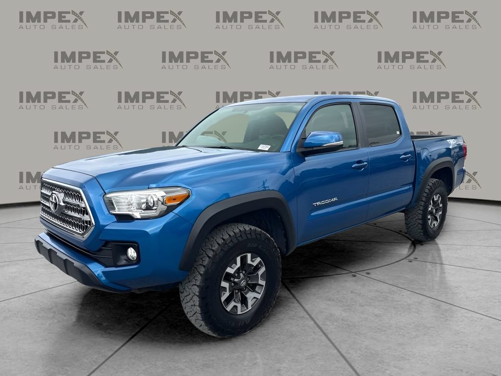 Used 2017 Toyota Tacoma TRD Off-Road AWD/4WD image 1