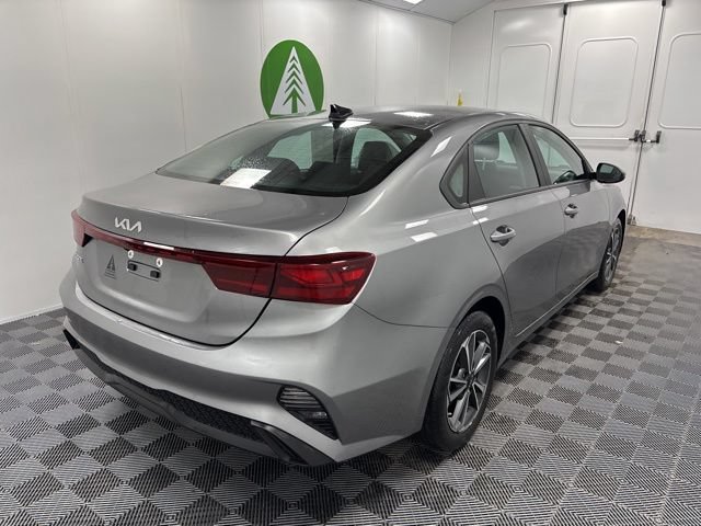 Used 2023 Kia Forte LXS FWD image 6
