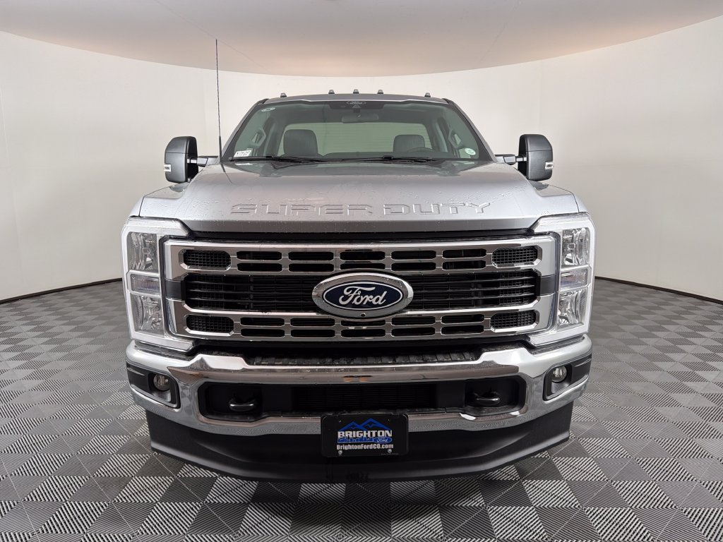 New 2027 Ford F350 XLT w/ 360-Degree Camera Package AWD/4WD image 8