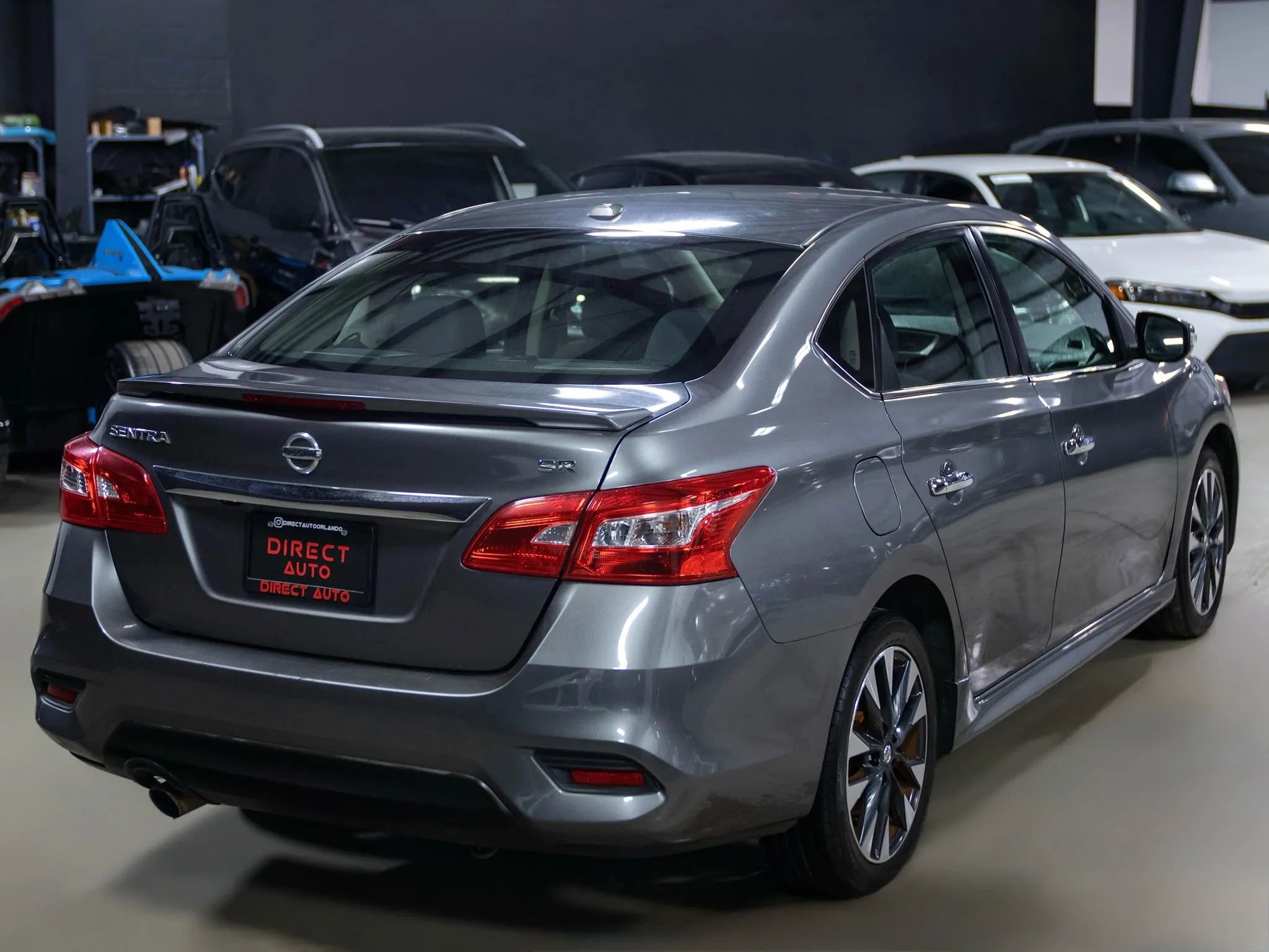 Used 2019 Nissan Sentra SR FWD image 10