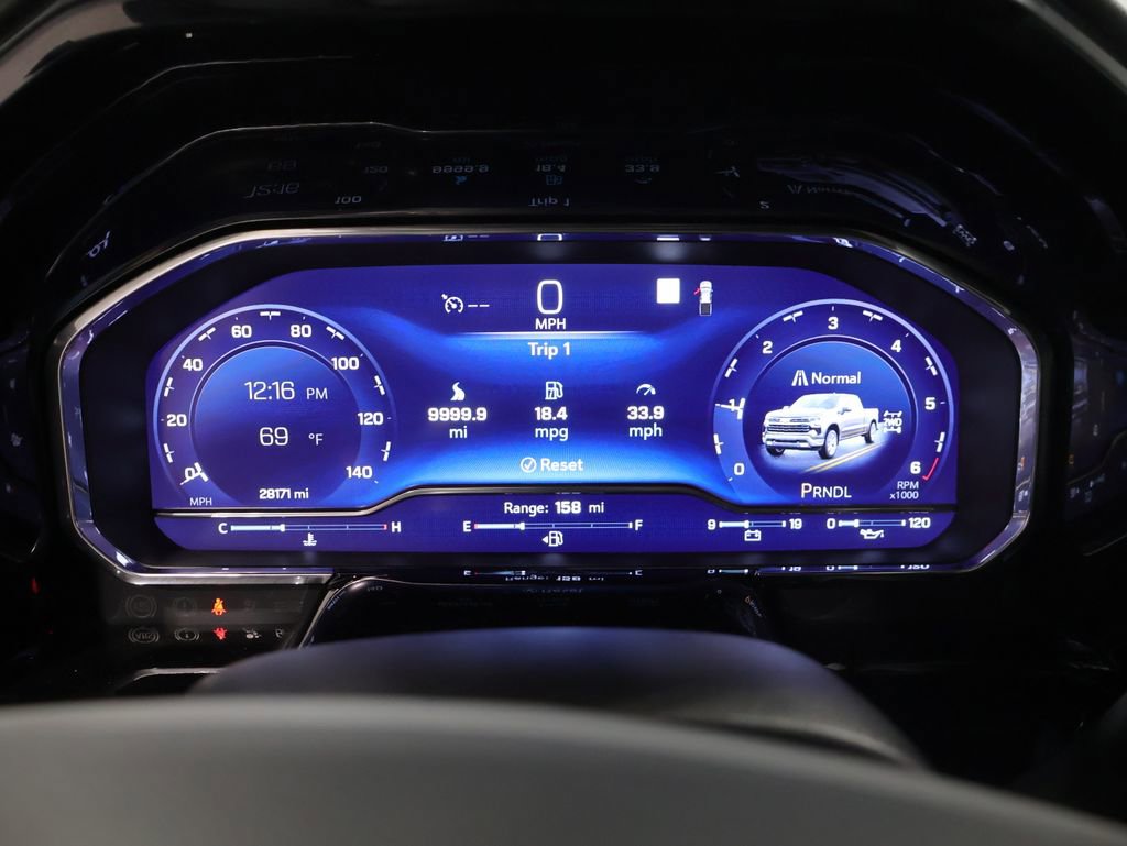 Used 2023 Chevrolet Silverado 1500 LT AWD/4WD image 39