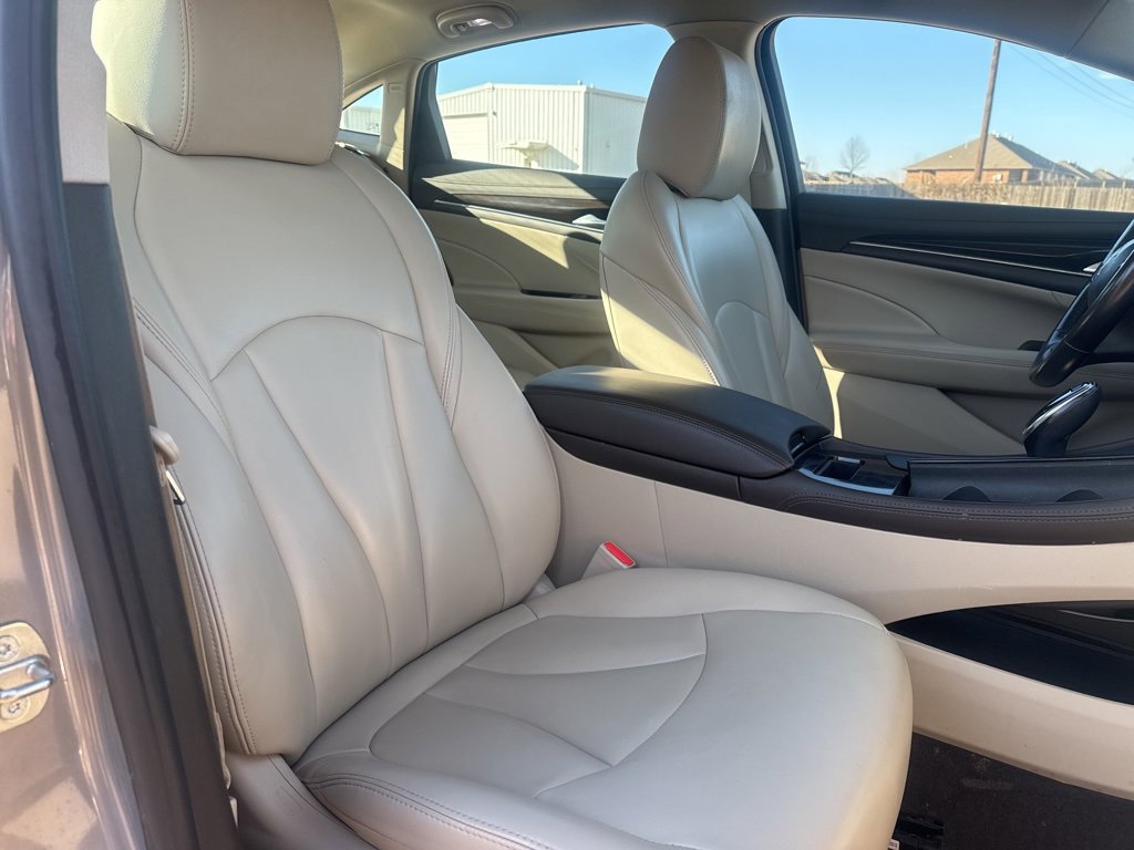 Used 2017 Buick LaCrosse Preferred image 44