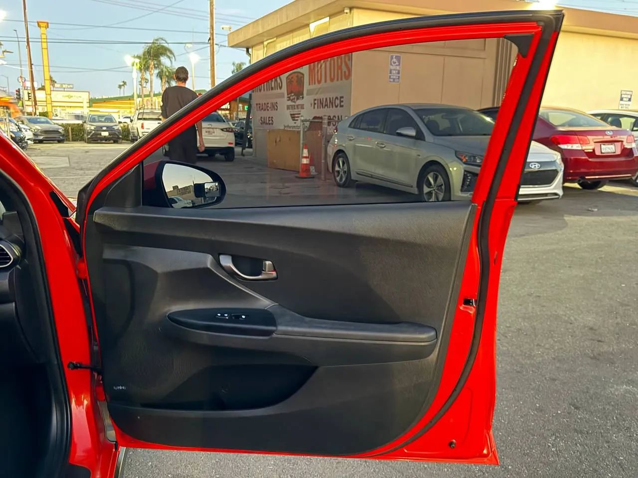 Used 2019 Hyundai Veloster Turbo R-Spec FWD image 28