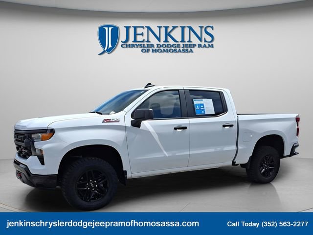 Used 2024 Chevrolet Silverado 1500 Custom Trail Boss AWD/4WD image 4