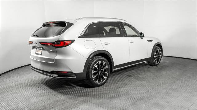 Used 2024 MAZDA CX-90 Plug-In Hybrid w/ Premium Pkg image 8