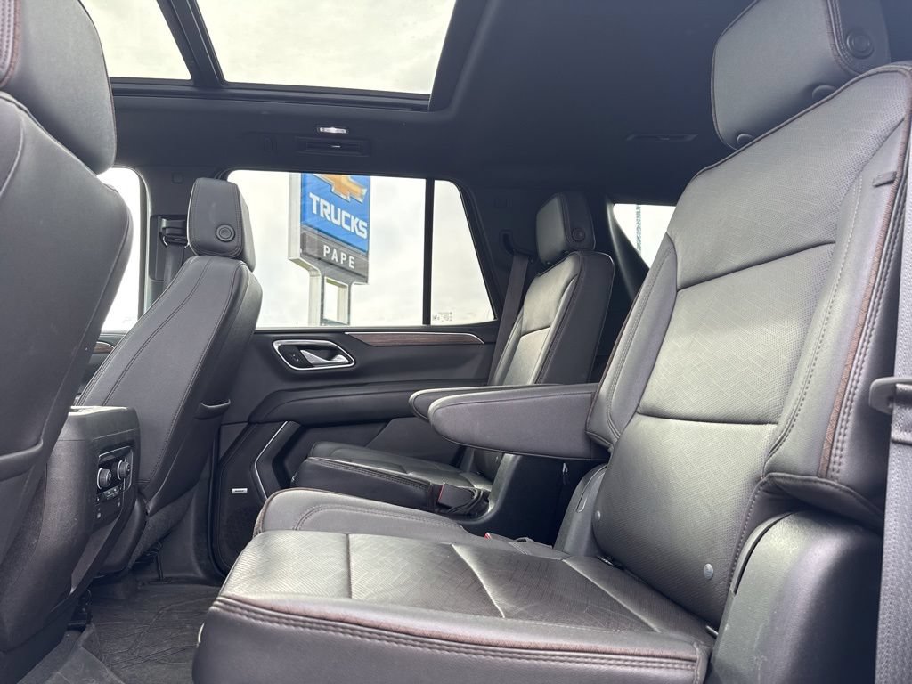 Used 2023 Chevrolet Tahoe High Country AWD/4WD image 18