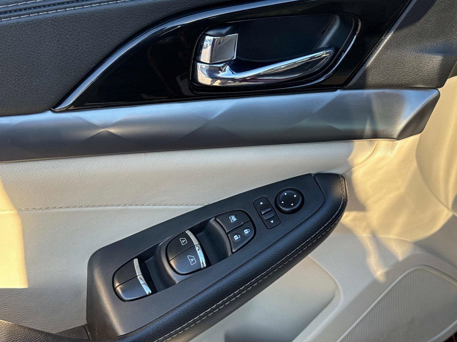 Used 2020 Nissan Maxima 3.5 SV w/ Illumination Package image 17