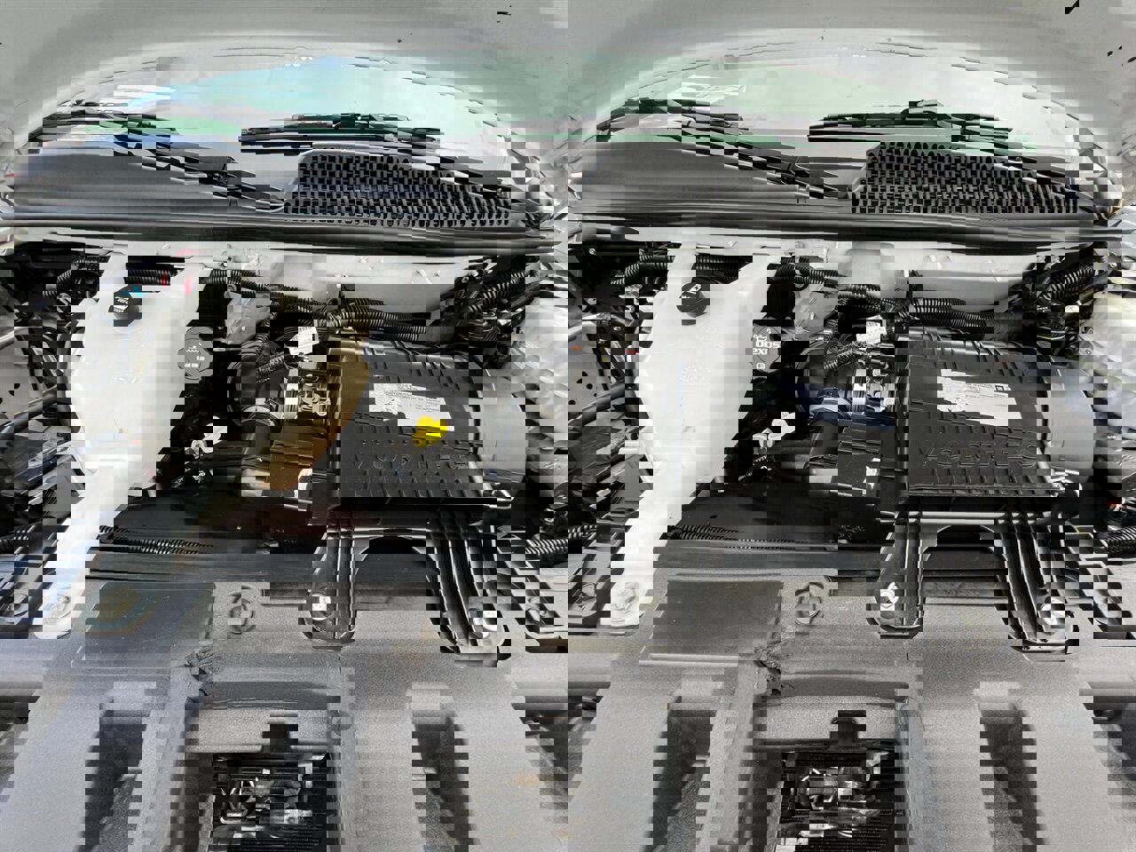 Used 2018 Chevrolet Express 2500 w/ Driver Convenience Package image 19