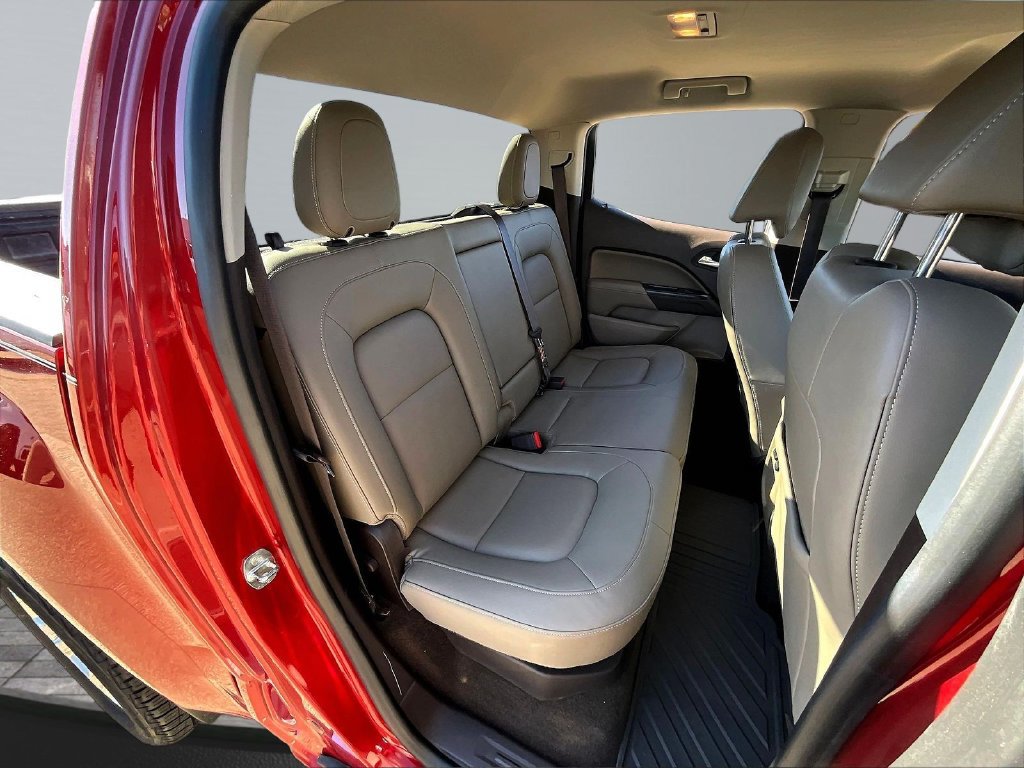 Used 2015 GMC Canyon SLT w/ Driver Alert Package AWD/4WD image 28