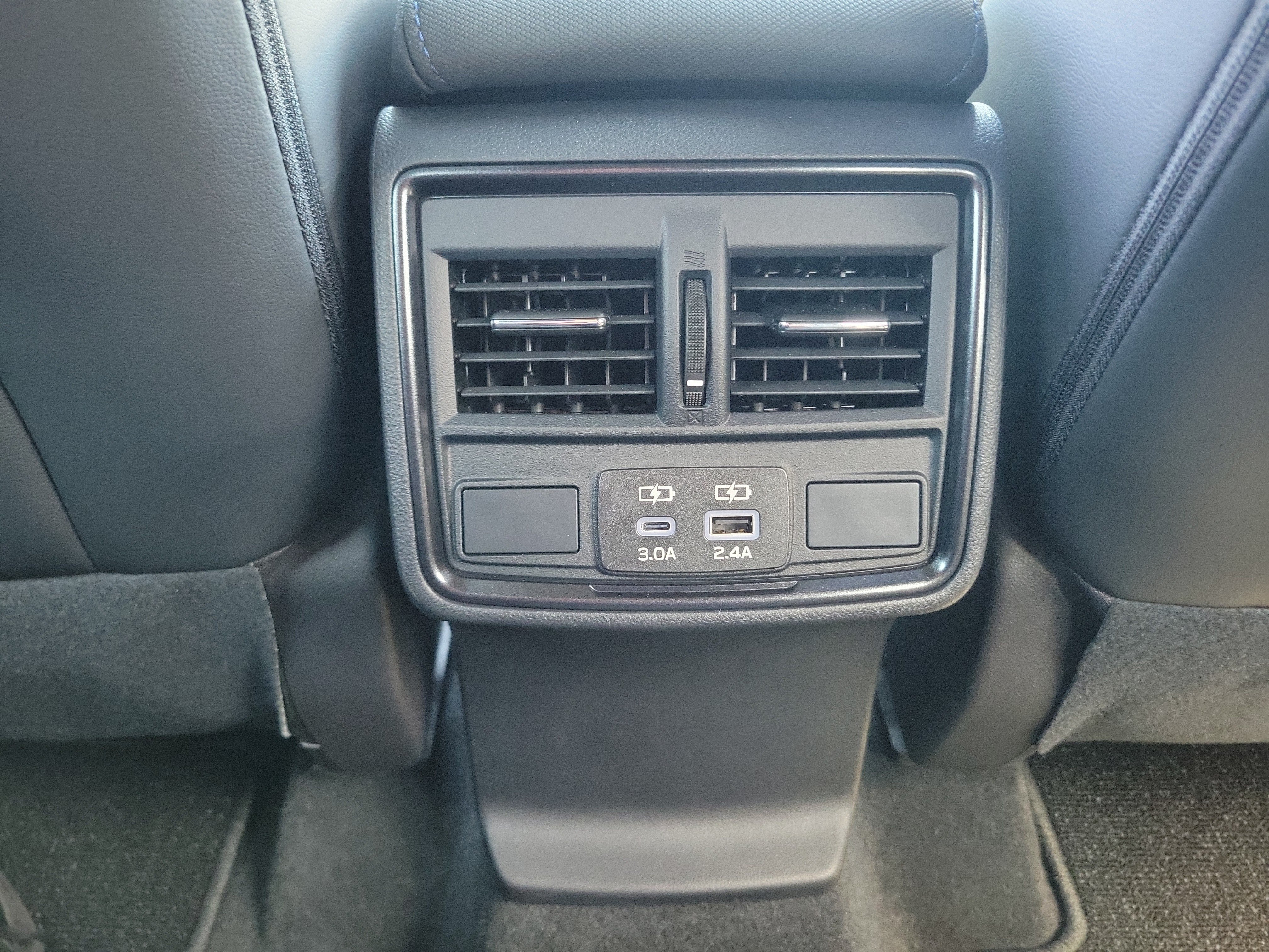 Used 2026 Subaru Forester Limited AWD/4WD image 15