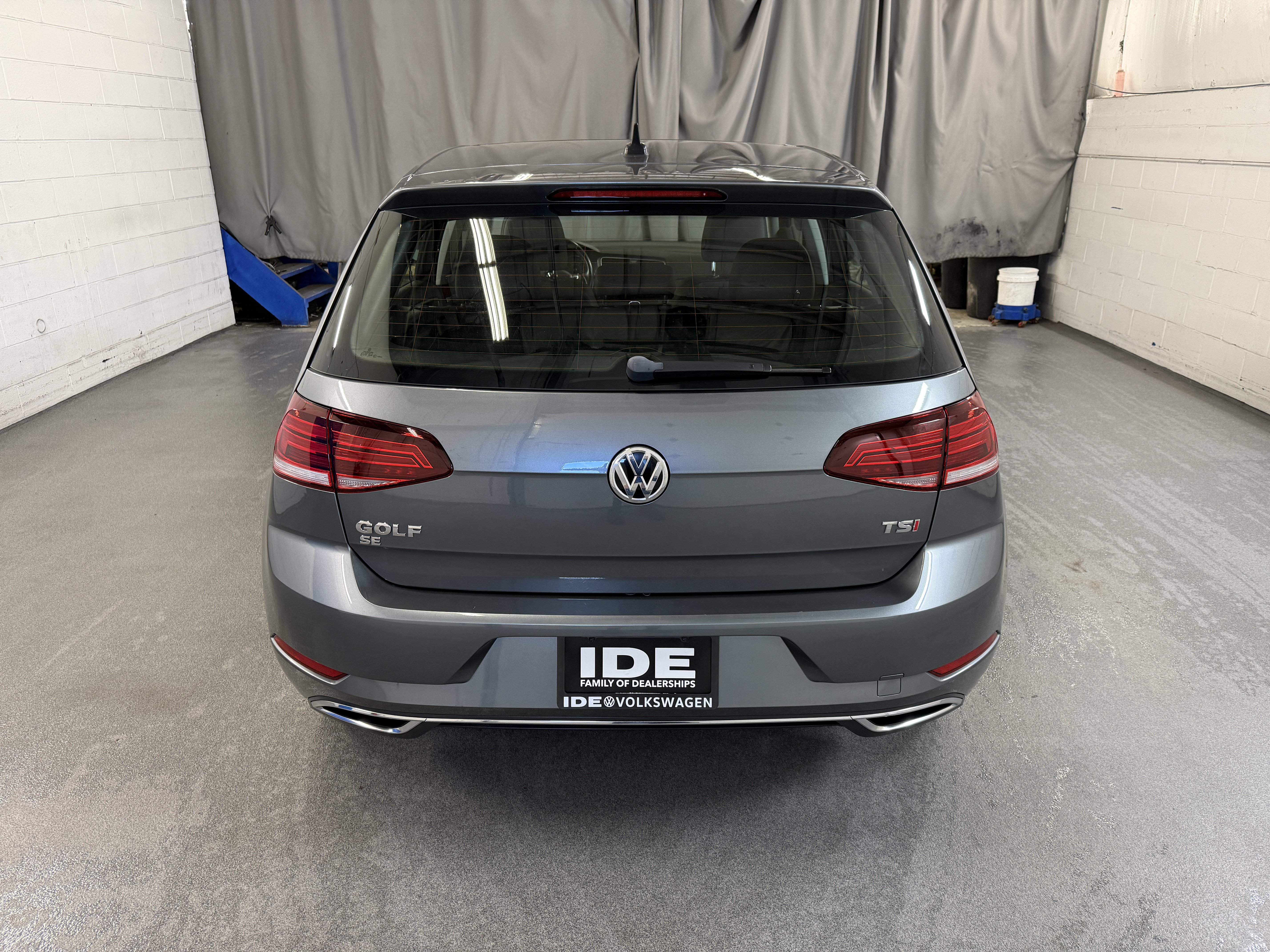Used 2018 Volkswagen Golf SE FWD image 7