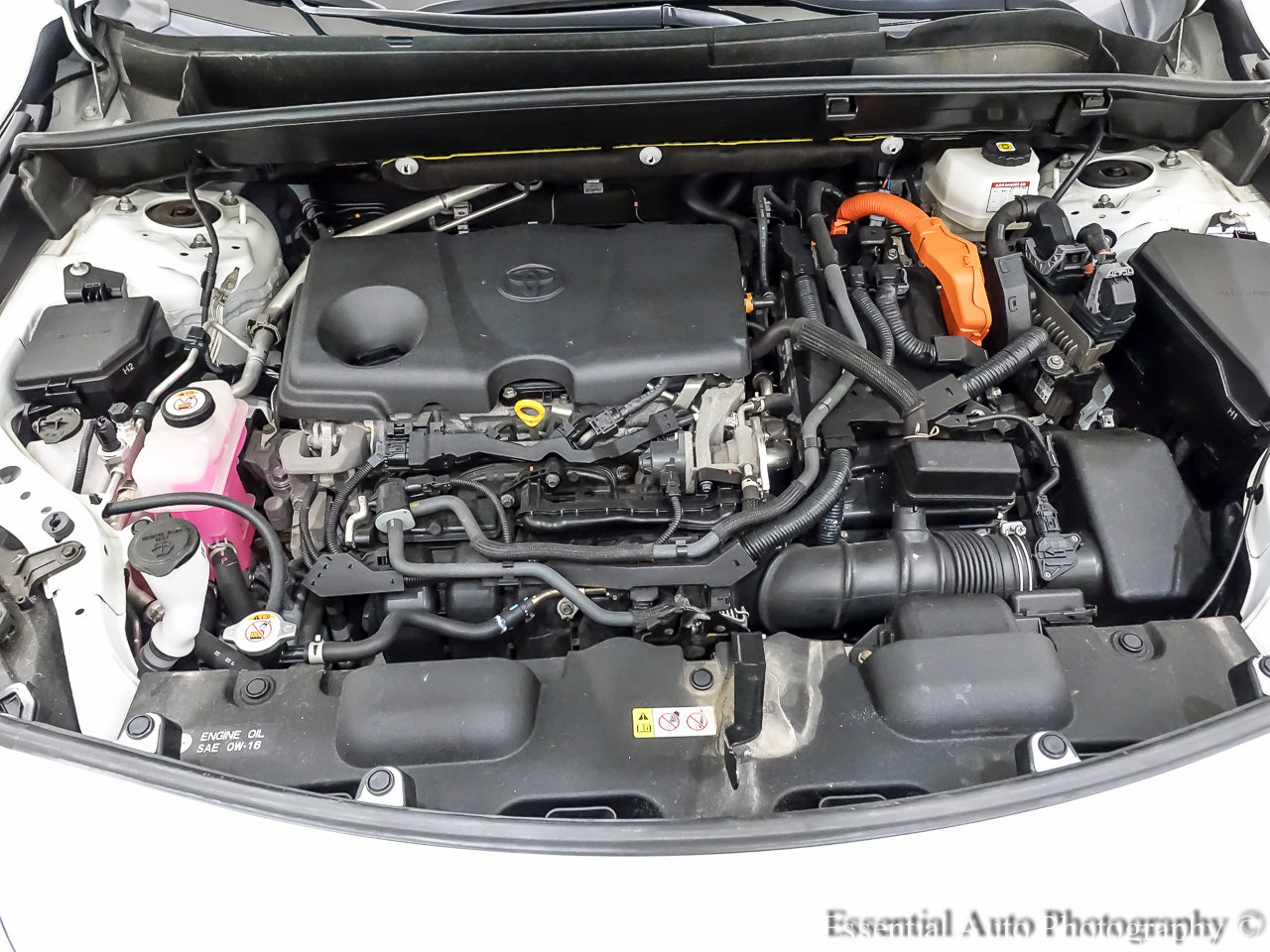 Used 2022 Toyota Venza LE image 36