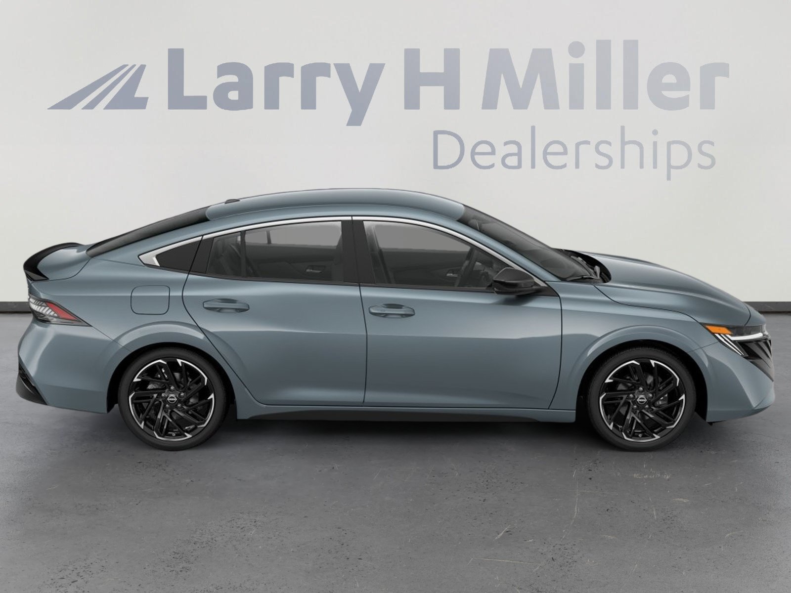 New 2026 Nissan Sentra SR w/ Floor Mat Package FWD image 4