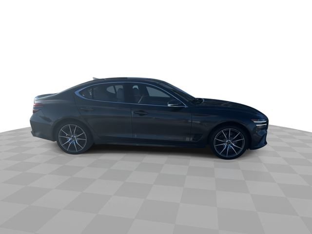 Used 2023 Genesis G70 2.0T AWD/4WD image 9