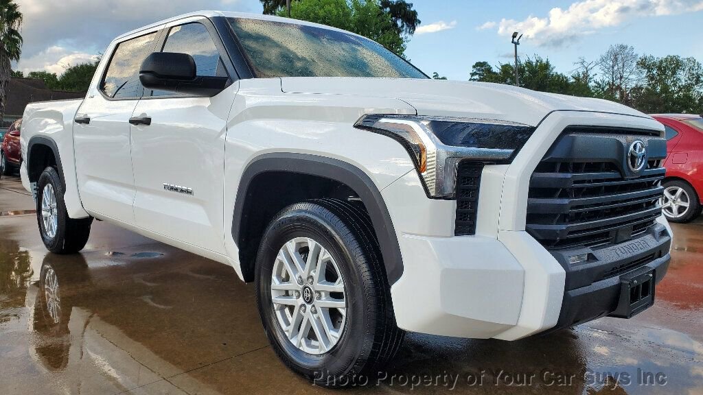 Used 2025 Toyota Tundra SR5 image 9