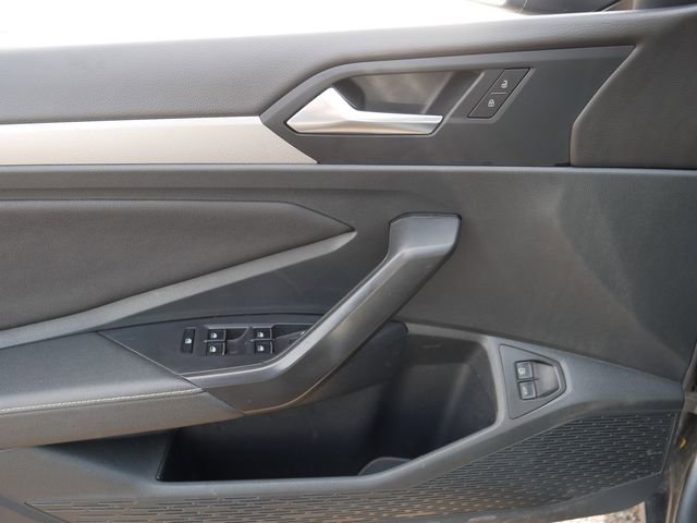 Certified 2024 Volkswagen Jetta S image 16
