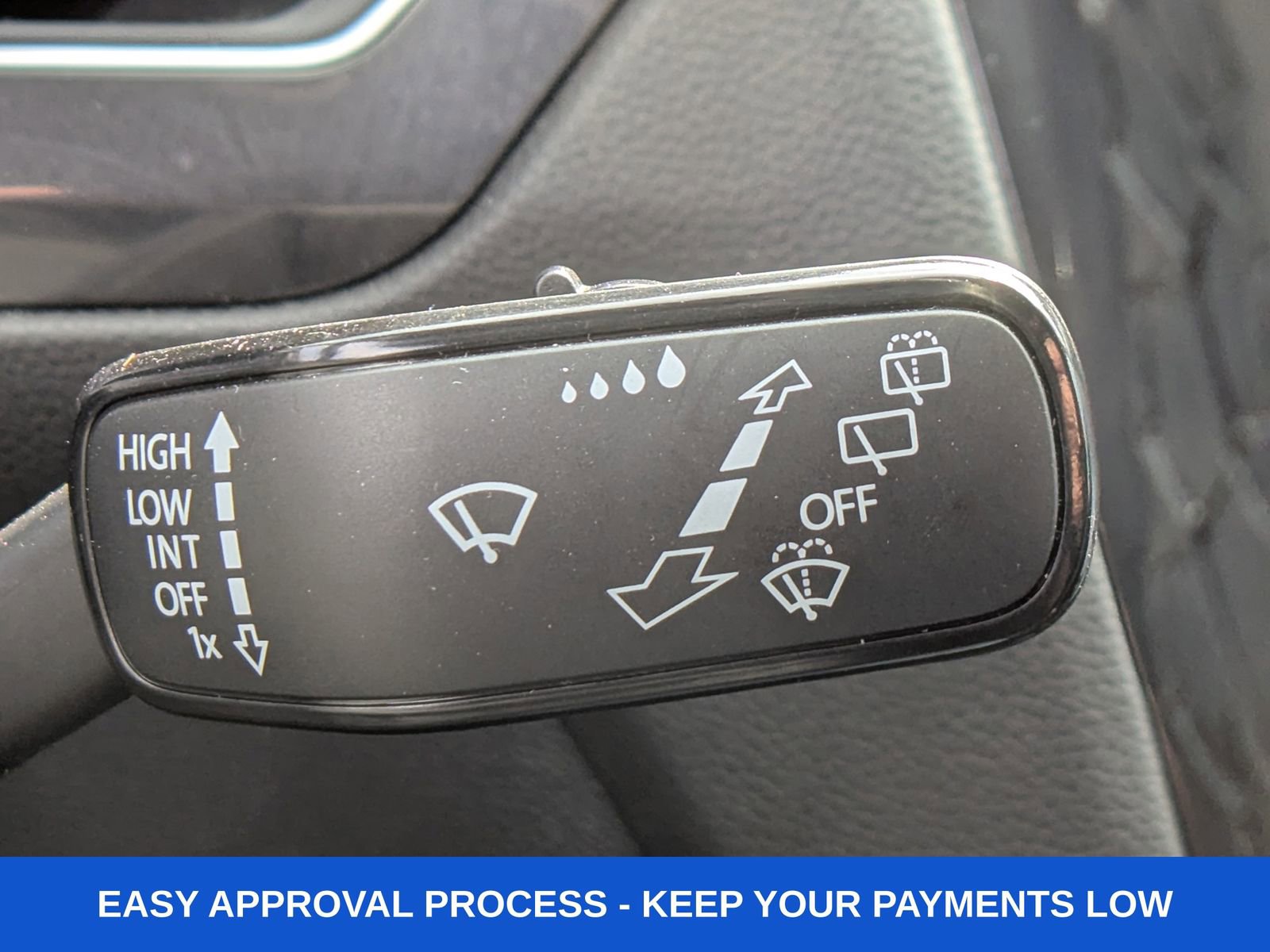 Used 2024 Volkswagen Tiguan Wolfsburg Edition image 42