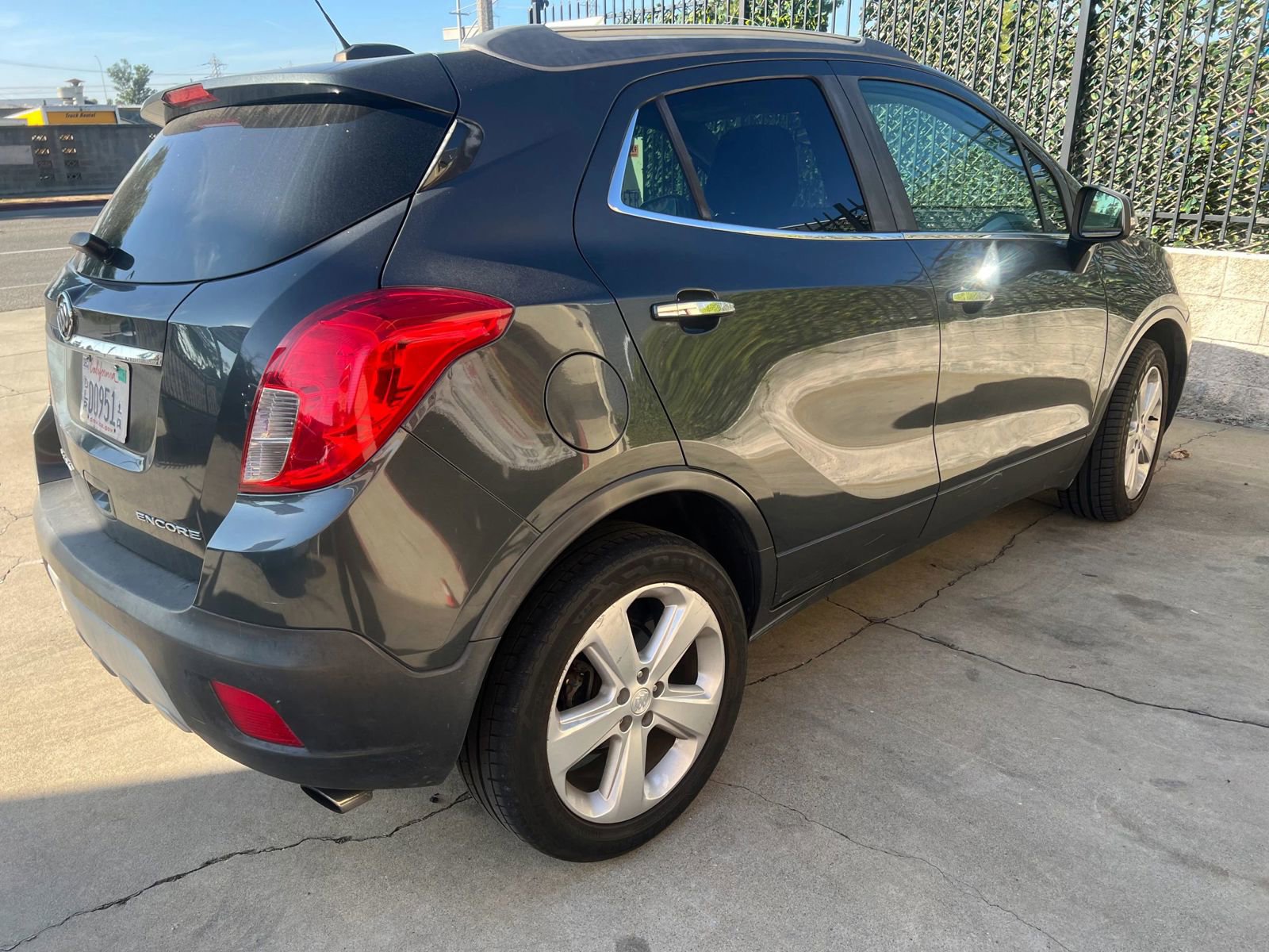 Used 2016 Buick Encore FWD image 5