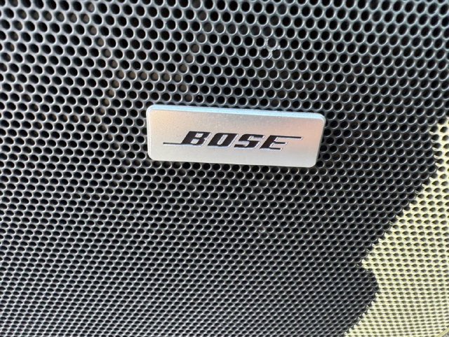 Used 2023 Chevrolet Traverse High Country w/ LPO, Floor Liner Package AWD/4WD image 17
